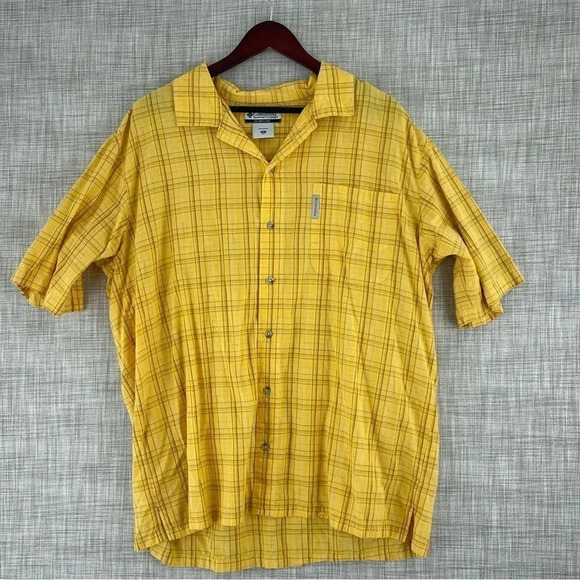 Columbia Shirt Button Down Short Sleeve Mens Size XL yellow 1264 - Picture 1 of 7